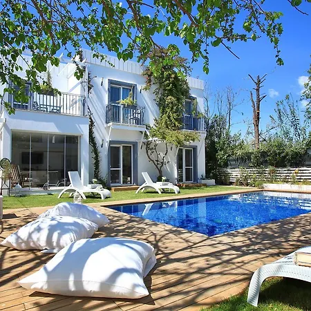 穆套房酒店 酒店