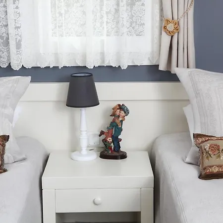 穆套房酒店 酒店 2*