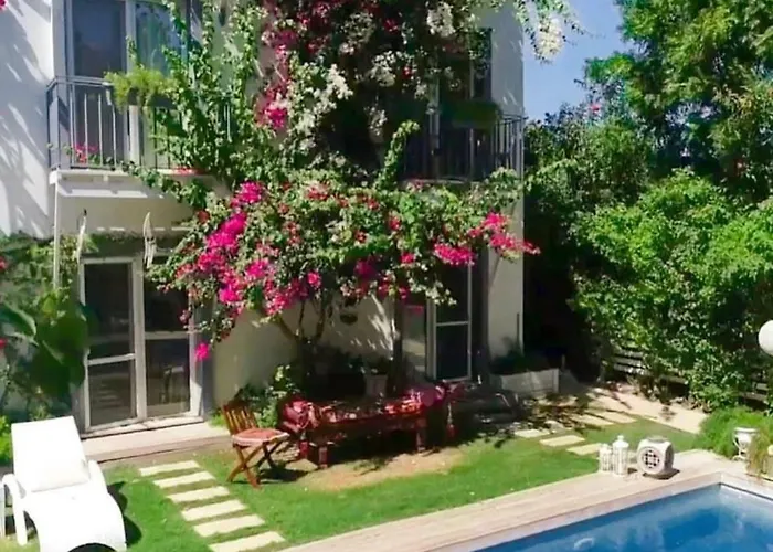 Mu Suites The מלון 2*